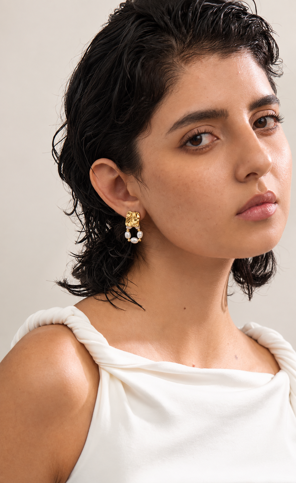 Theodora - Raw Beauty