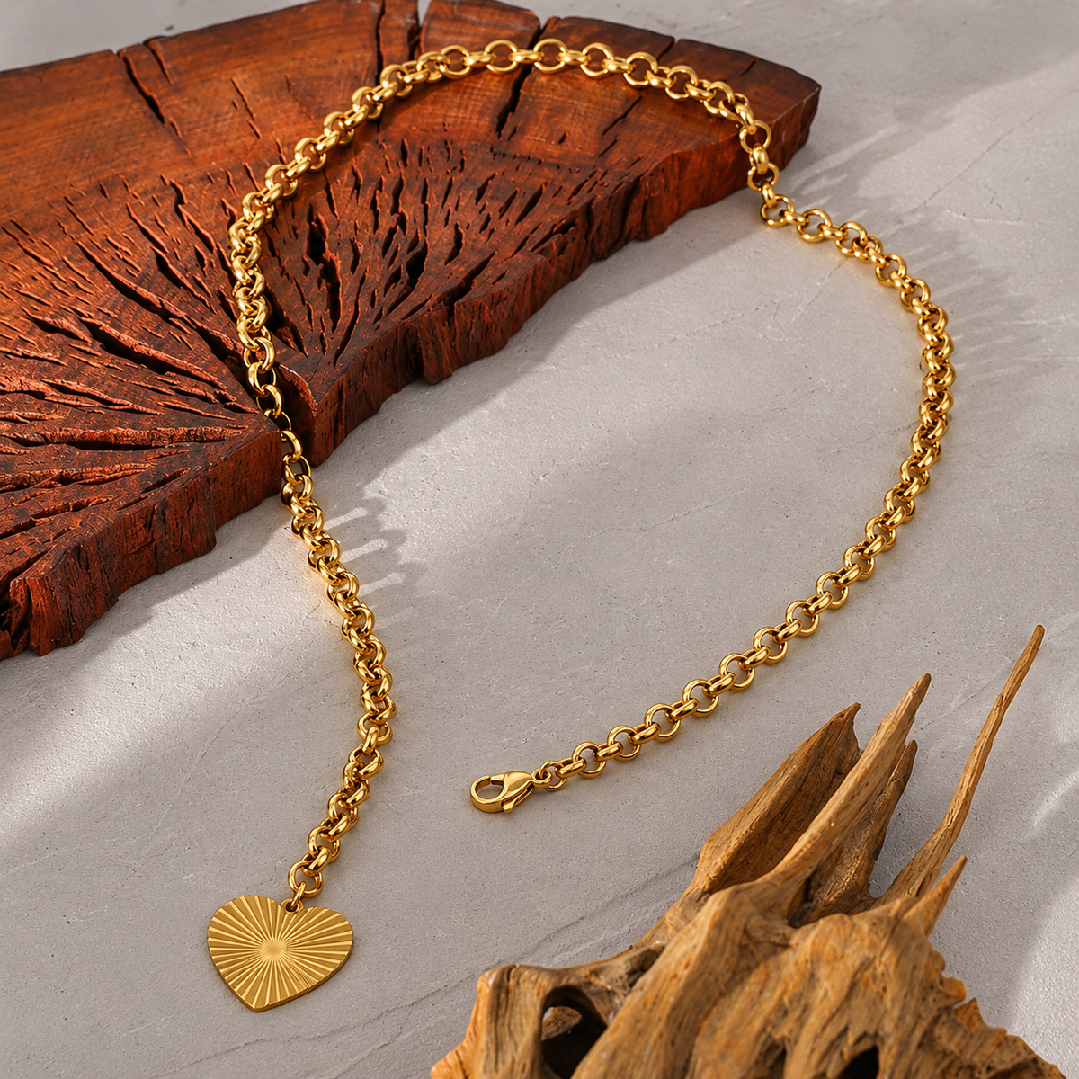 Paloma - Heart Necklace