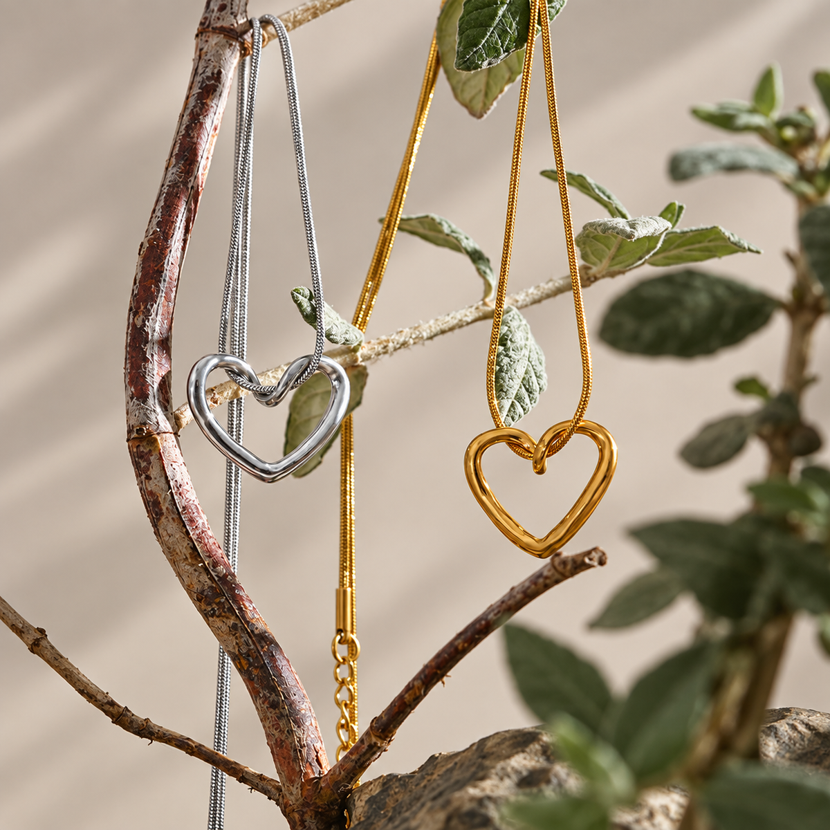 Rowan - Heart Necklace