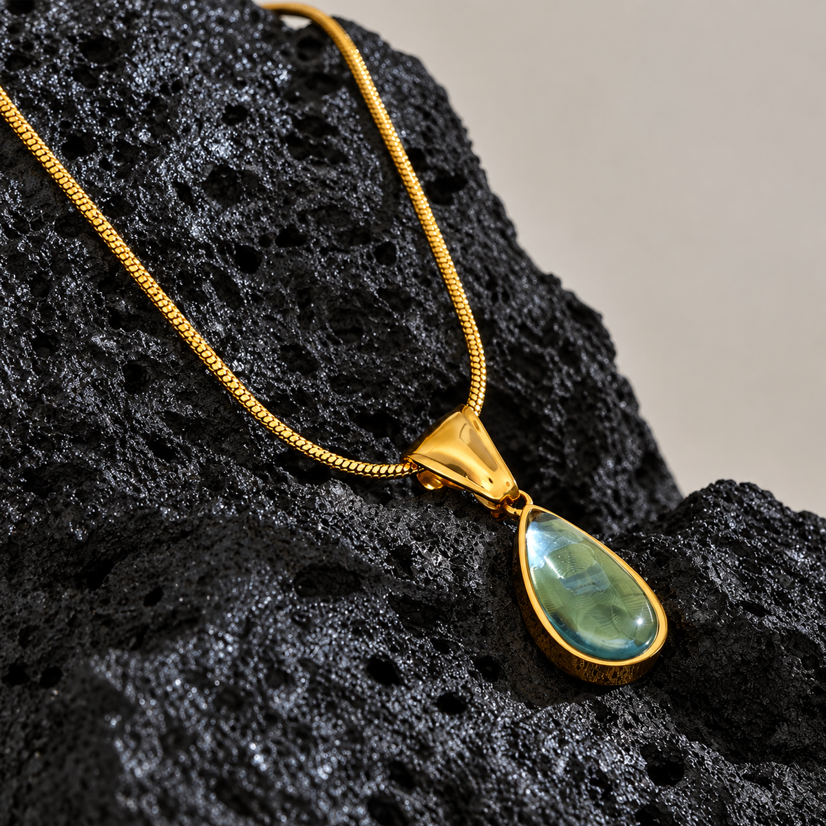 Opal - Zirconia Necklace