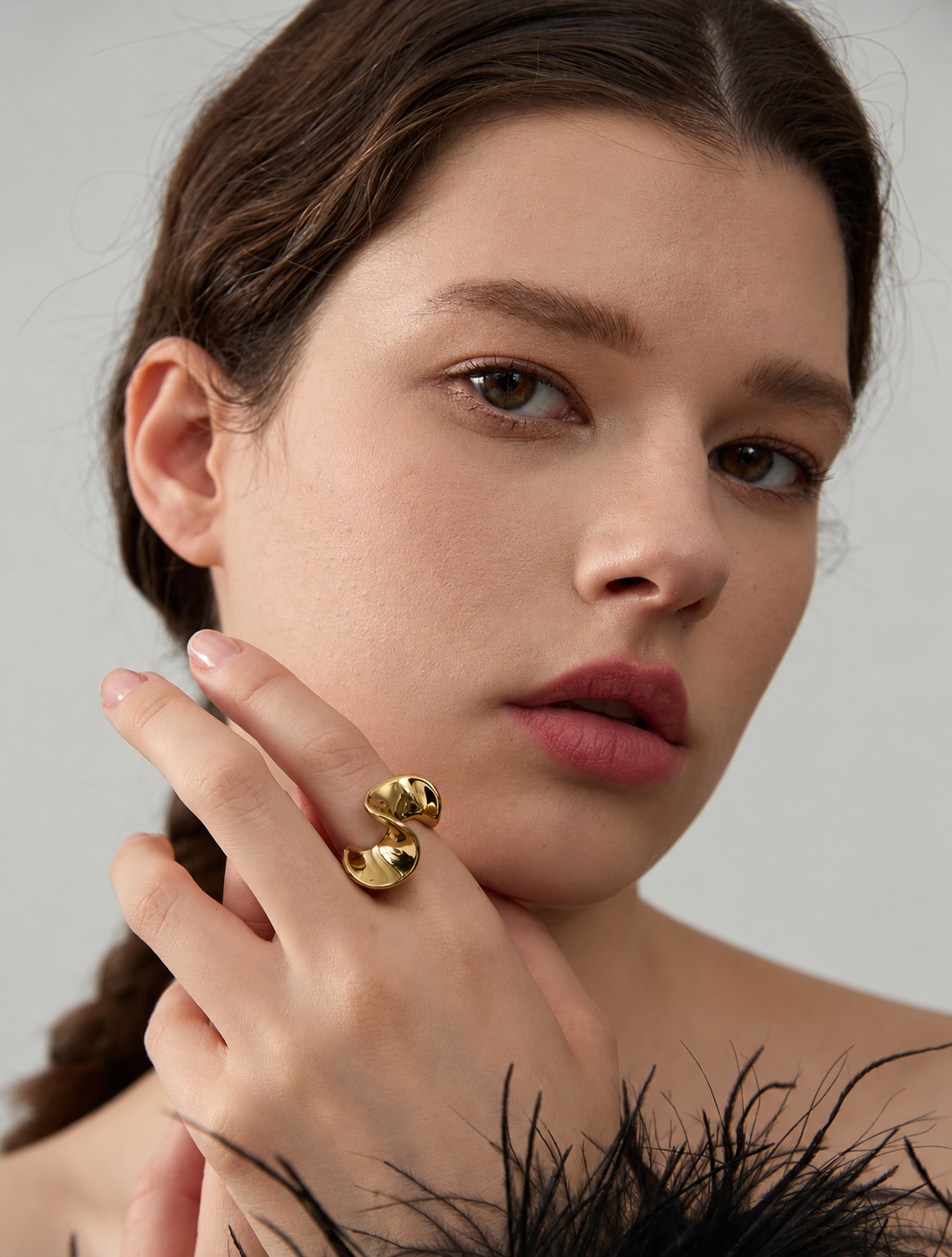 Roxie - Non-adjustable Ring