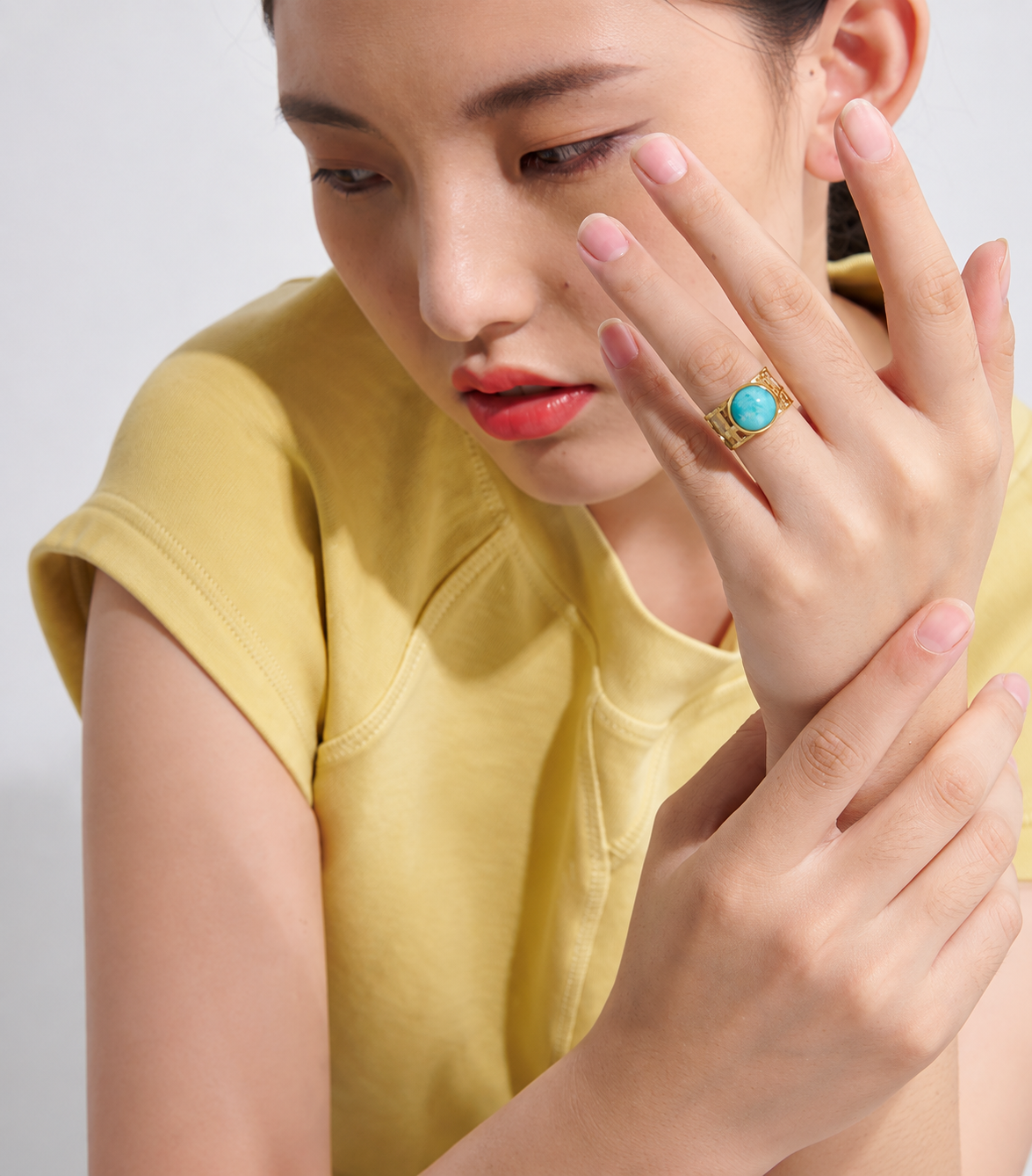 Beatriz - Stone Ring