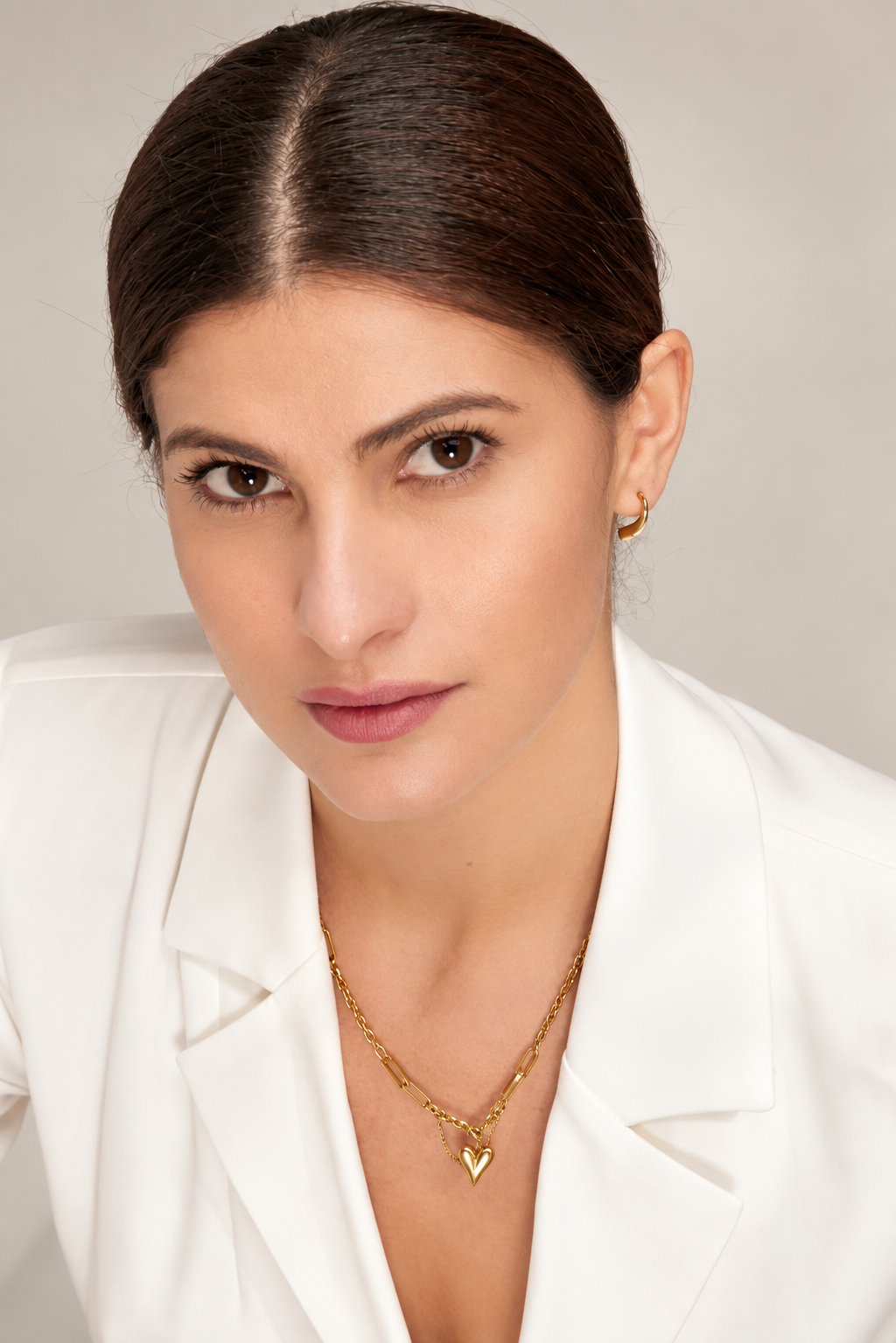 Simone - Heart Necklace