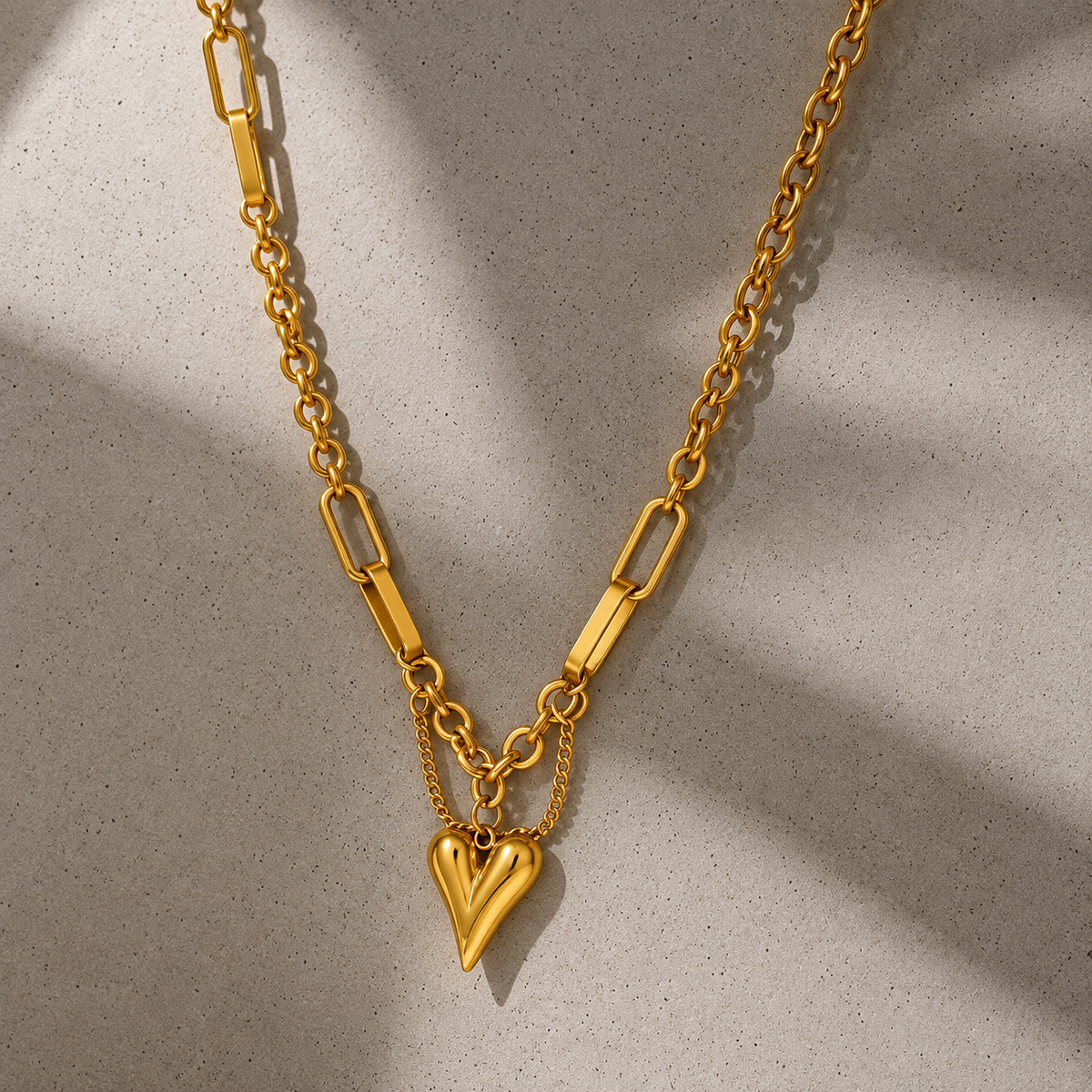 Simone - Heart Necklace