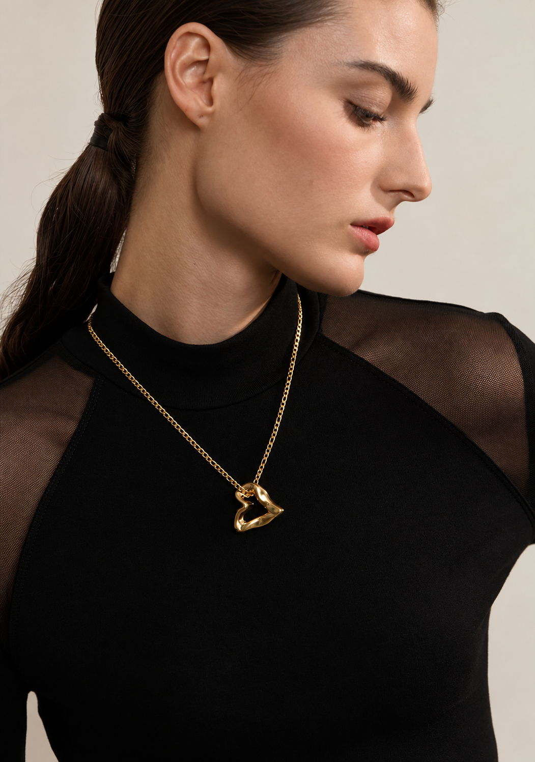 Margot - Heart Necklace