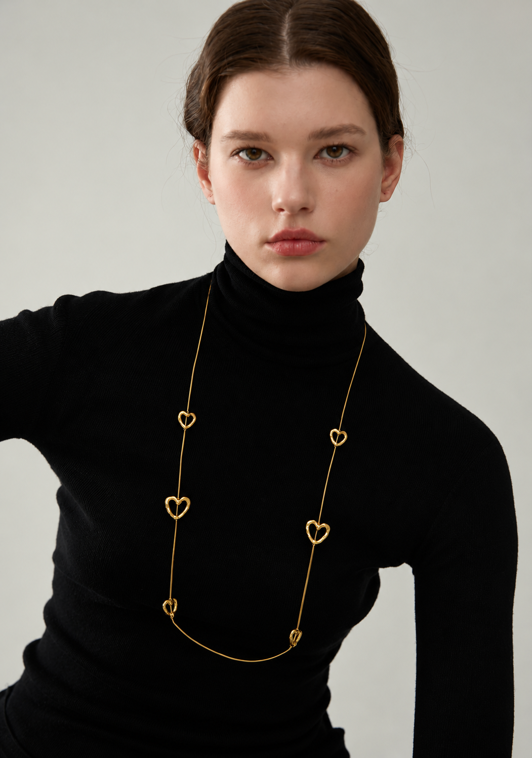 Naomi - Heart Necklace