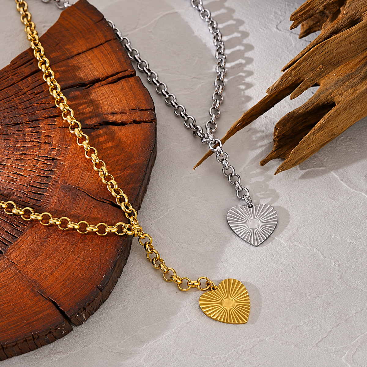 Paloma - Heart Necklace