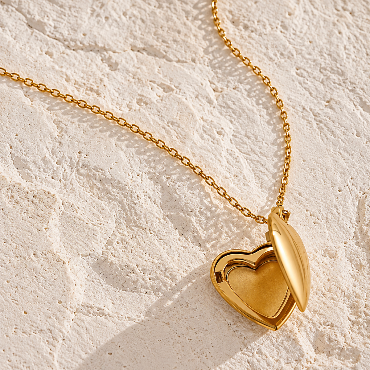 Rebecca - Heart Necklace