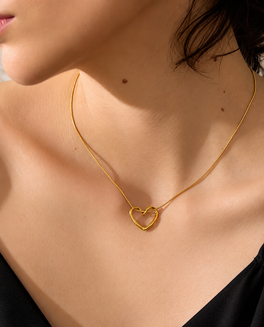 Rowan - Heart Necklace