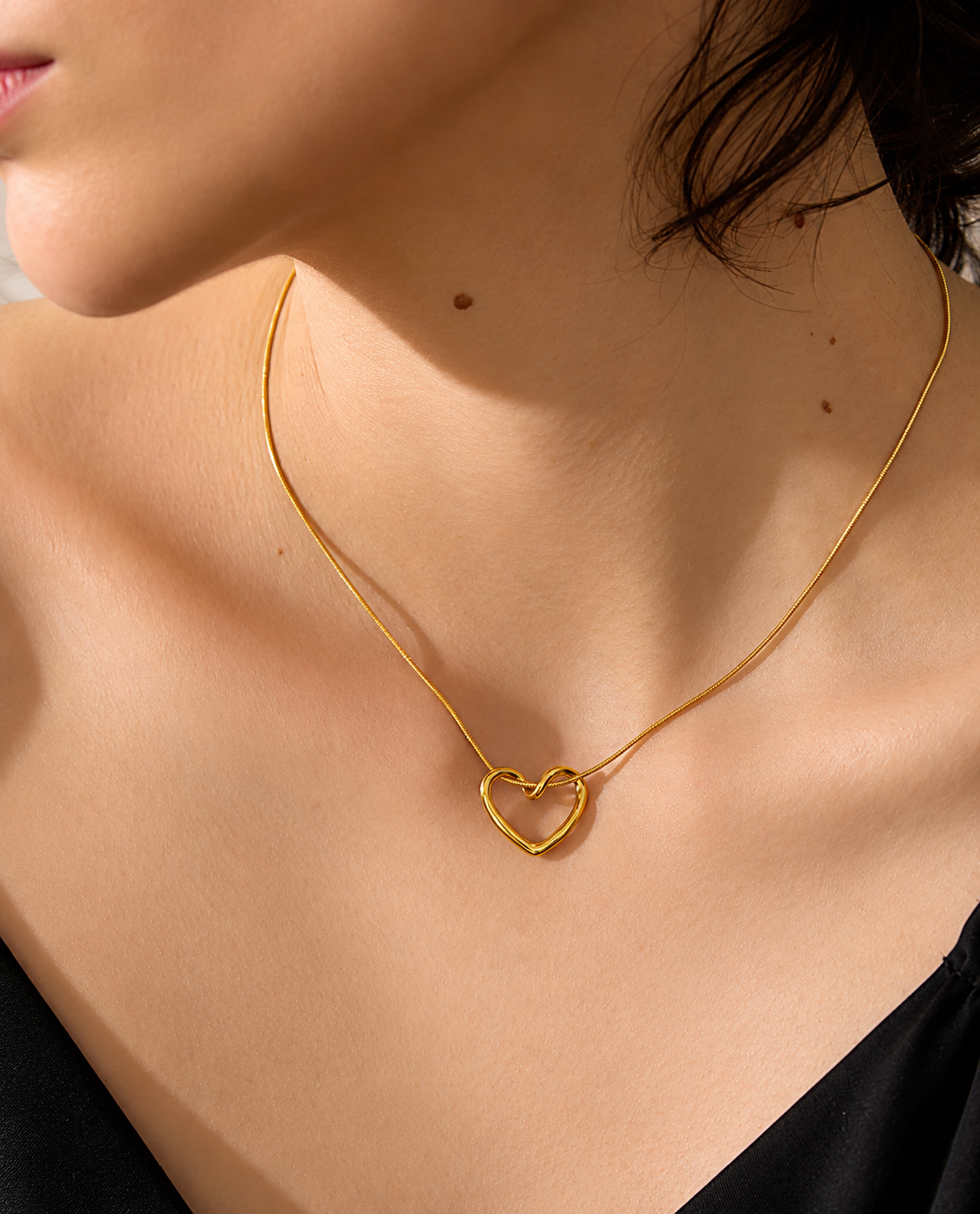 Rowan - Heart Necklace
