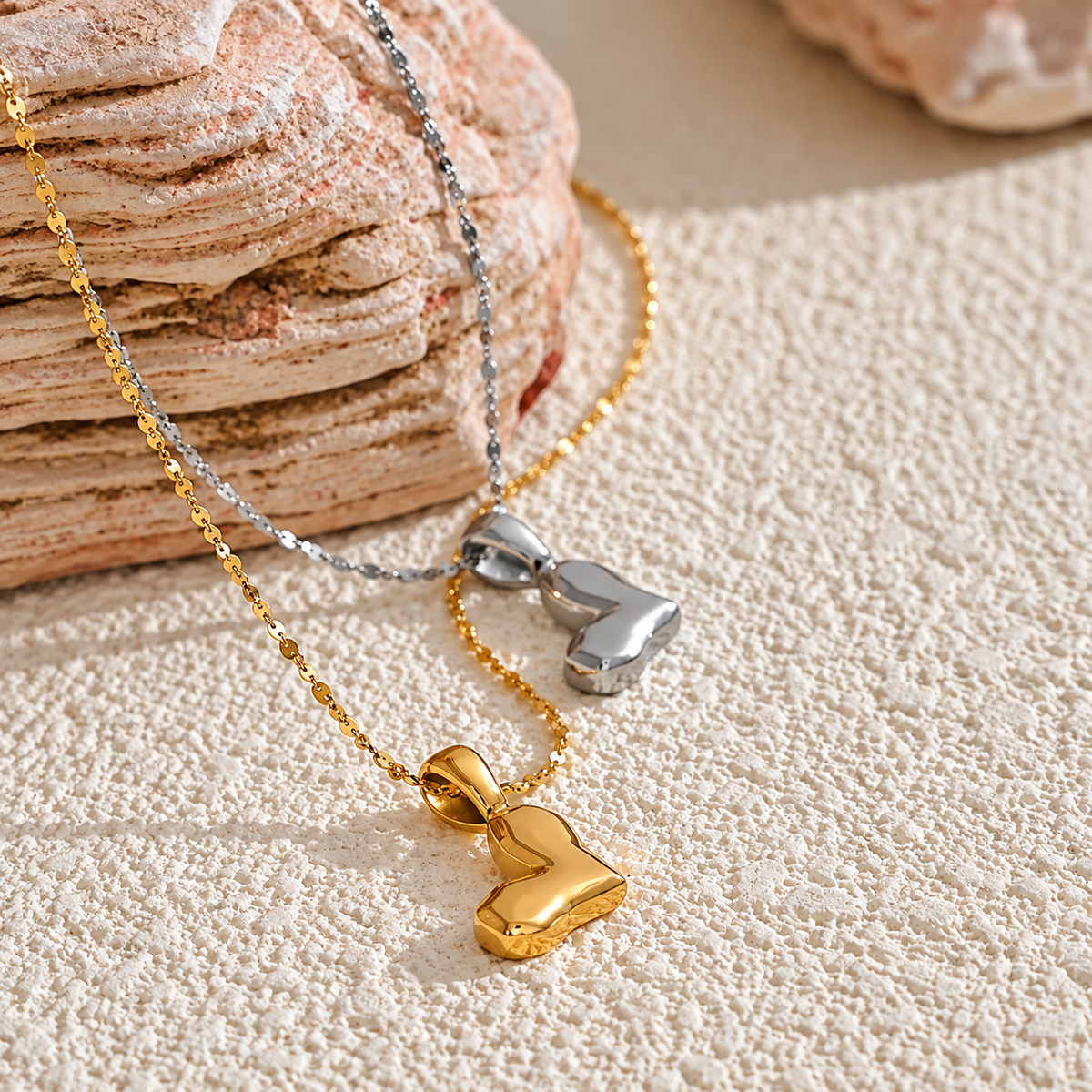 Flora - Heart Necklace