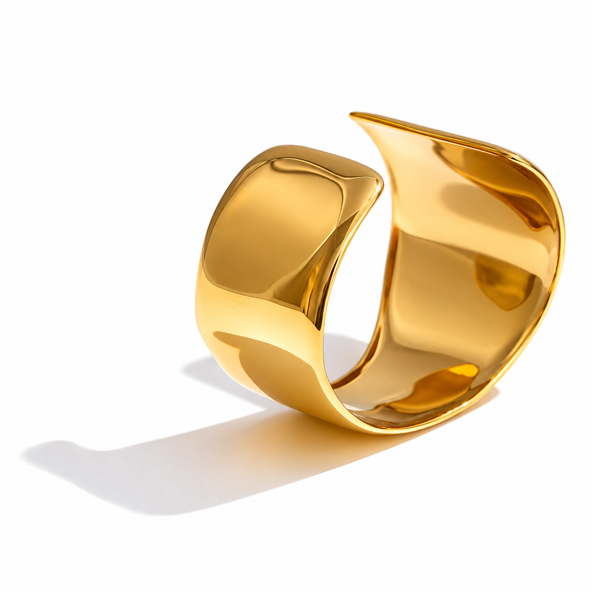 Zara - Cuff Bracelet