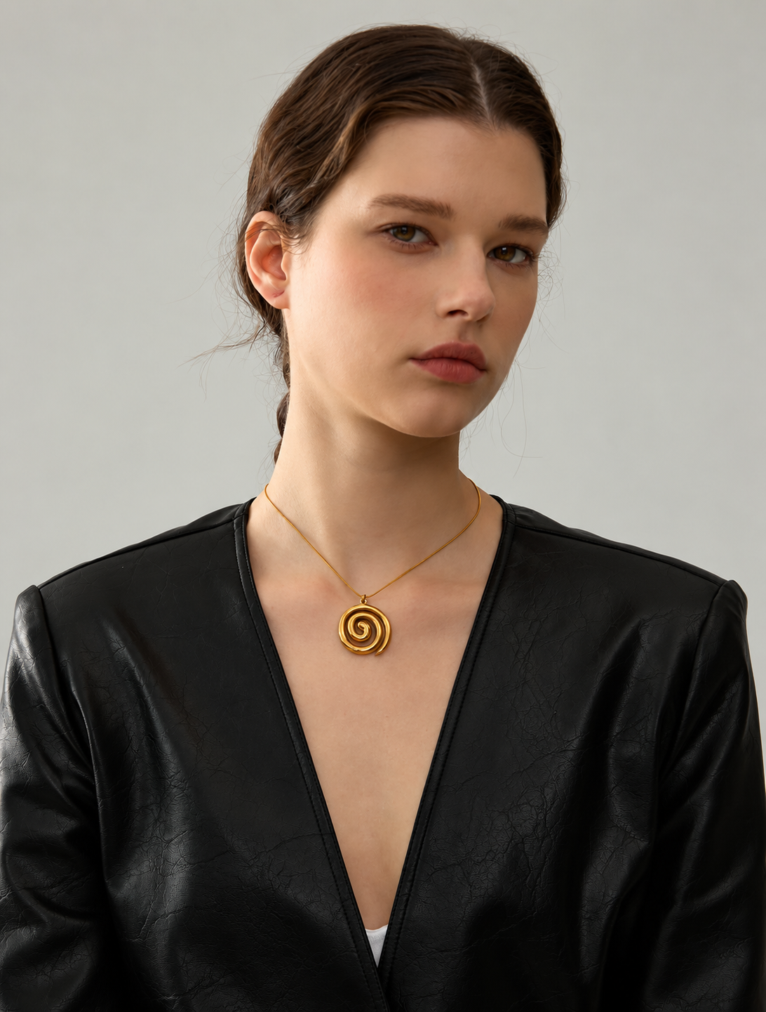 Velvet - Pendant Necklace