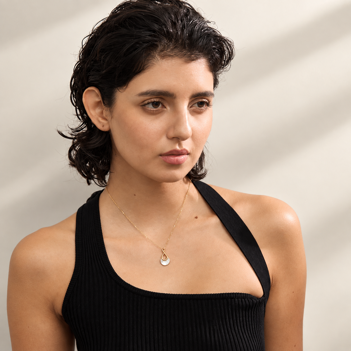 Lainey - Stone Necklace