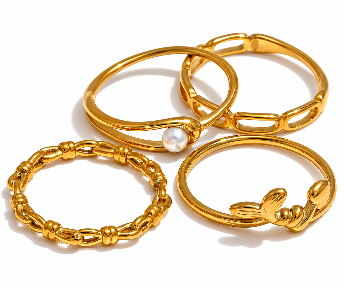 Jessa - Pearls Shell Ring
