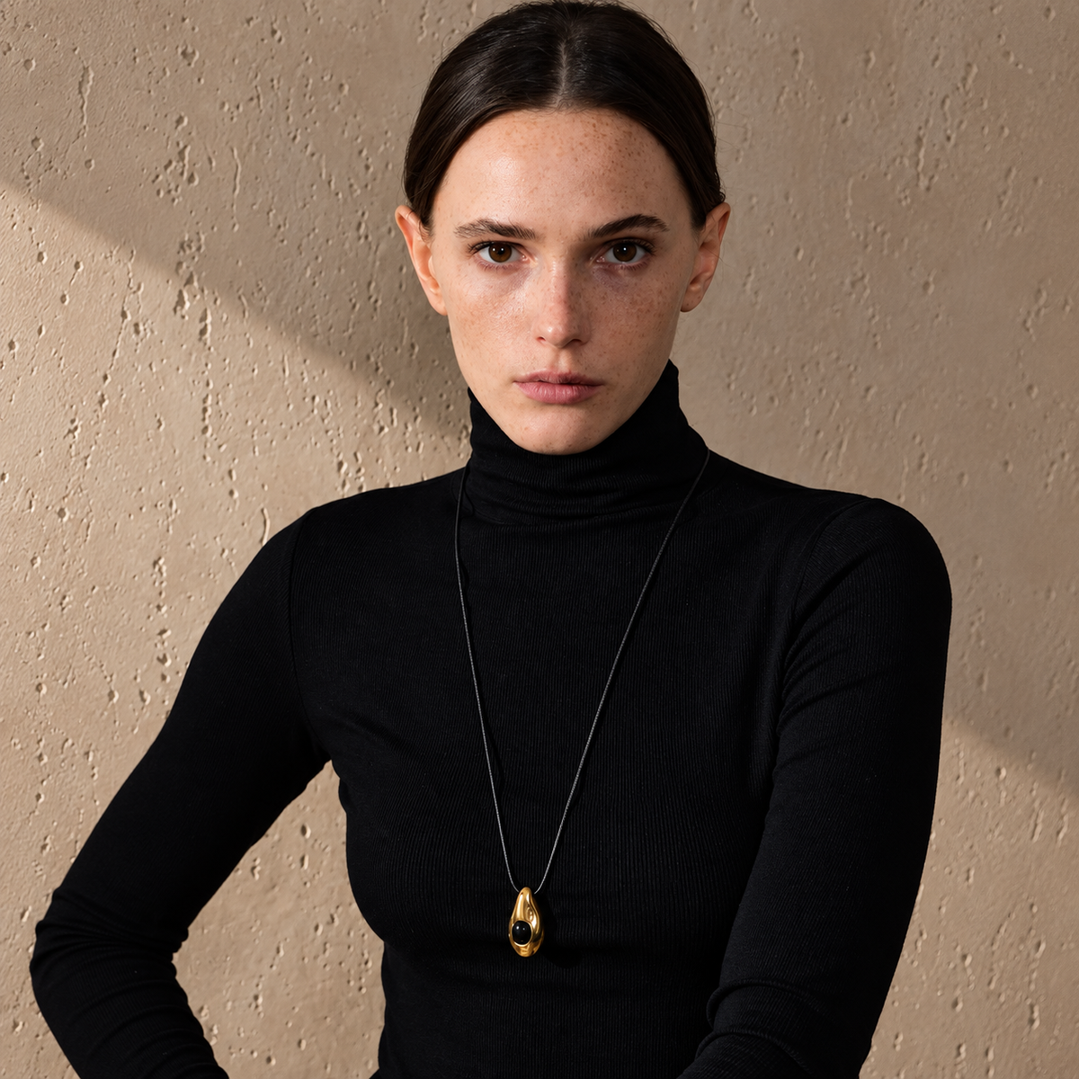 Nora - Stone Necklace