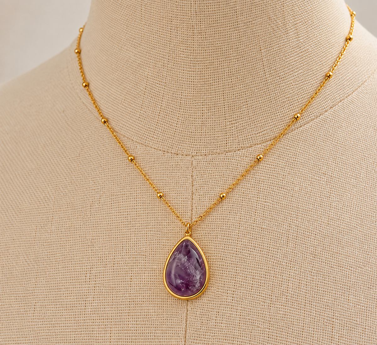 Hallie - Stone Necklace