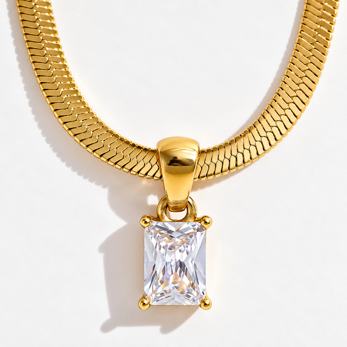 Esther II - Zirconia Necklace