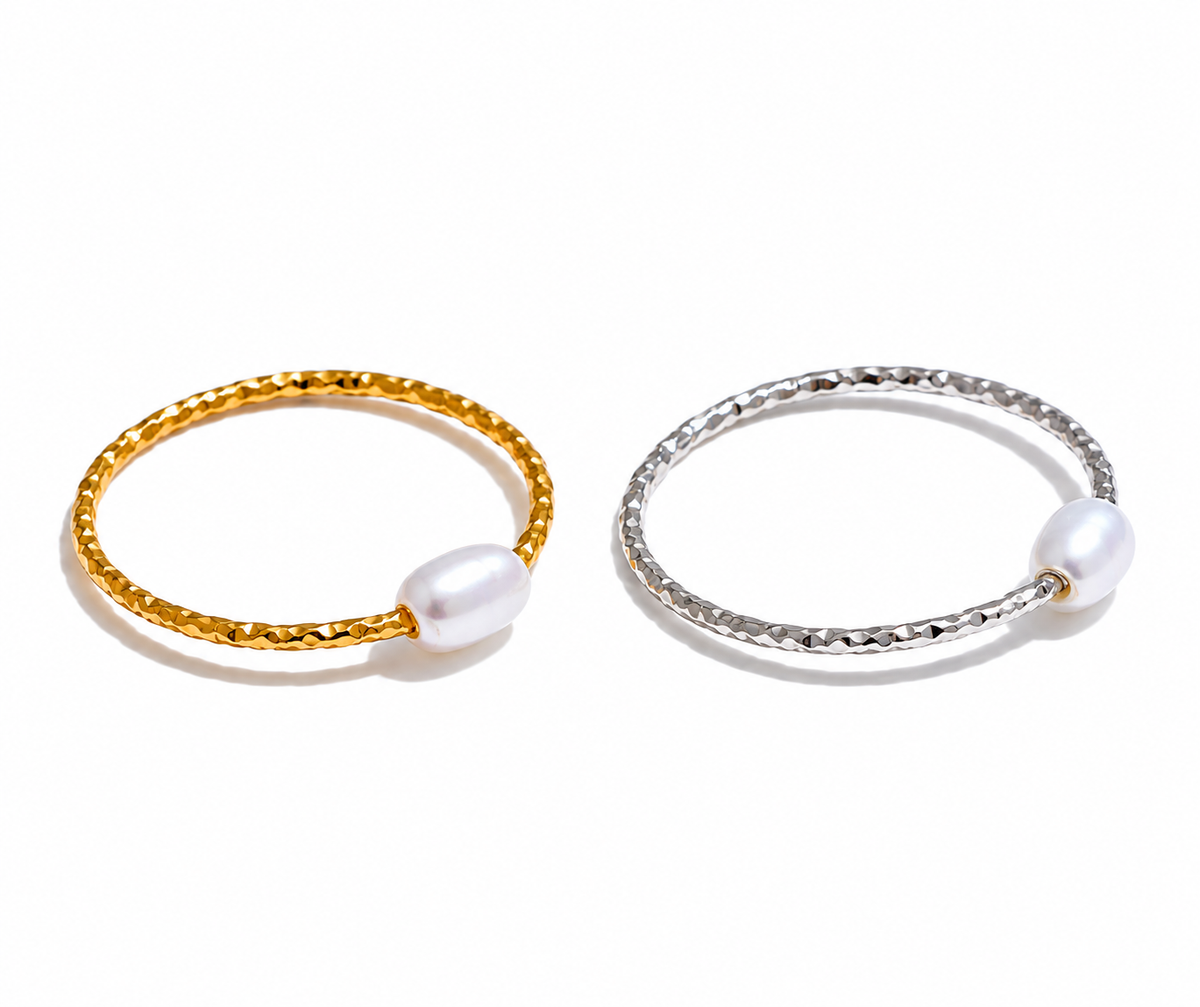Elise - Pearls Shell Ring