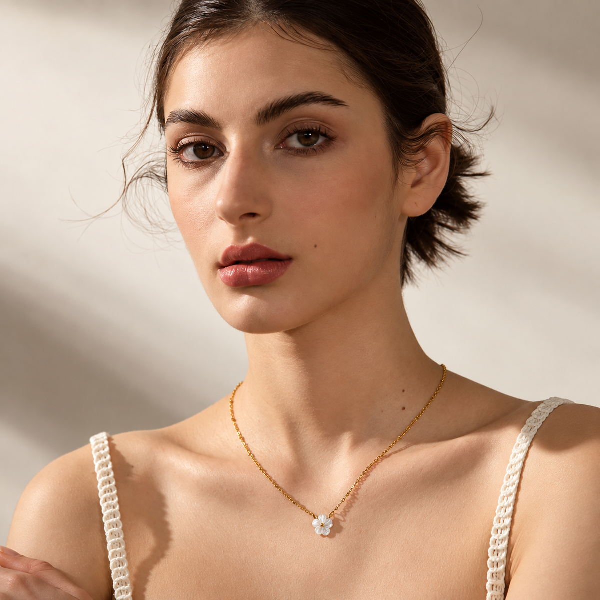 Edith - Pearls or Shell