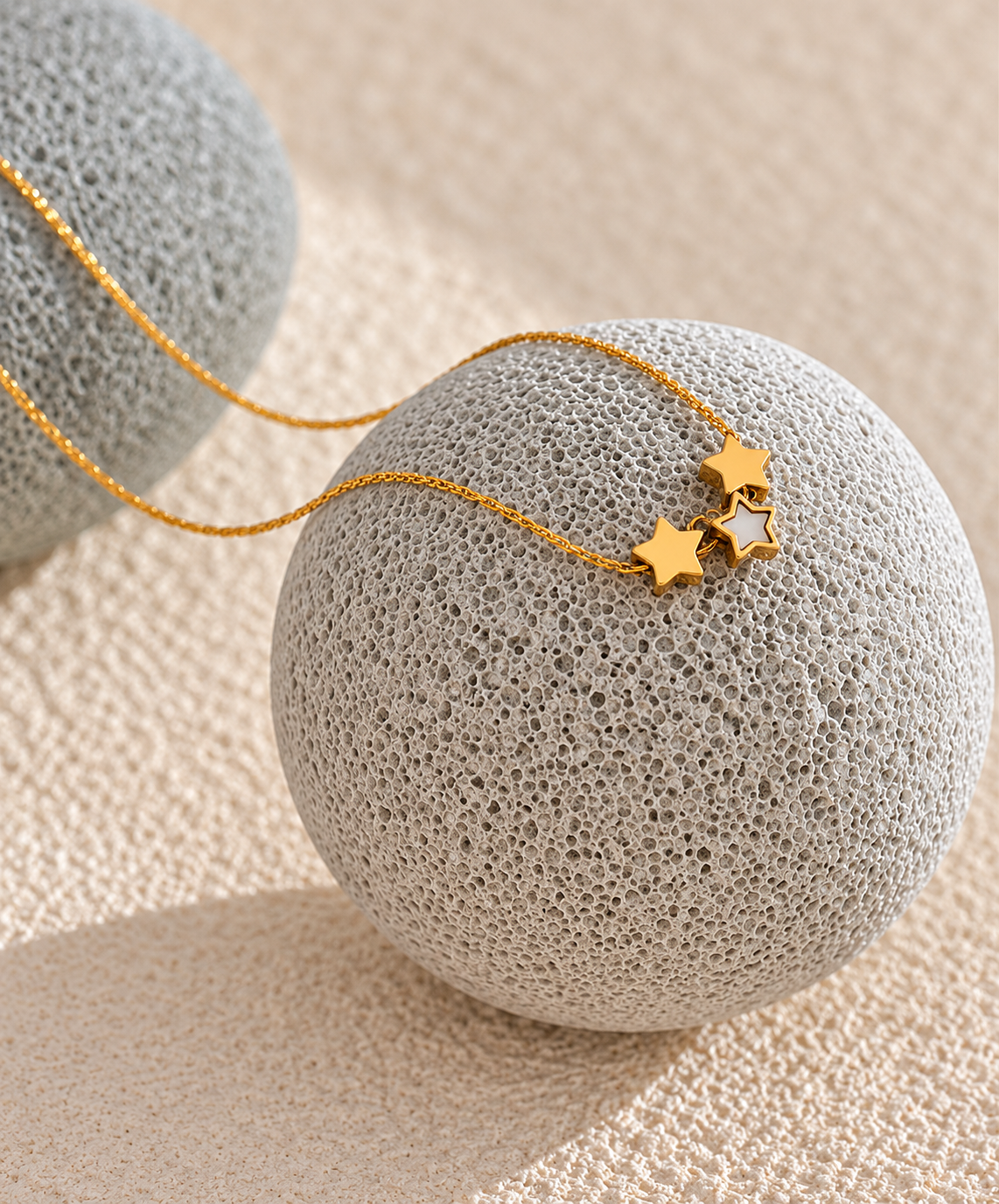 Daphne - Zirconia Necklace