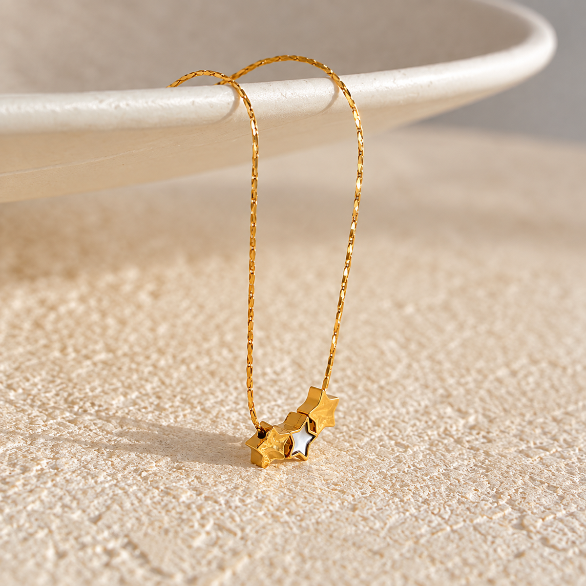 Daphne - Zirconia Necklace