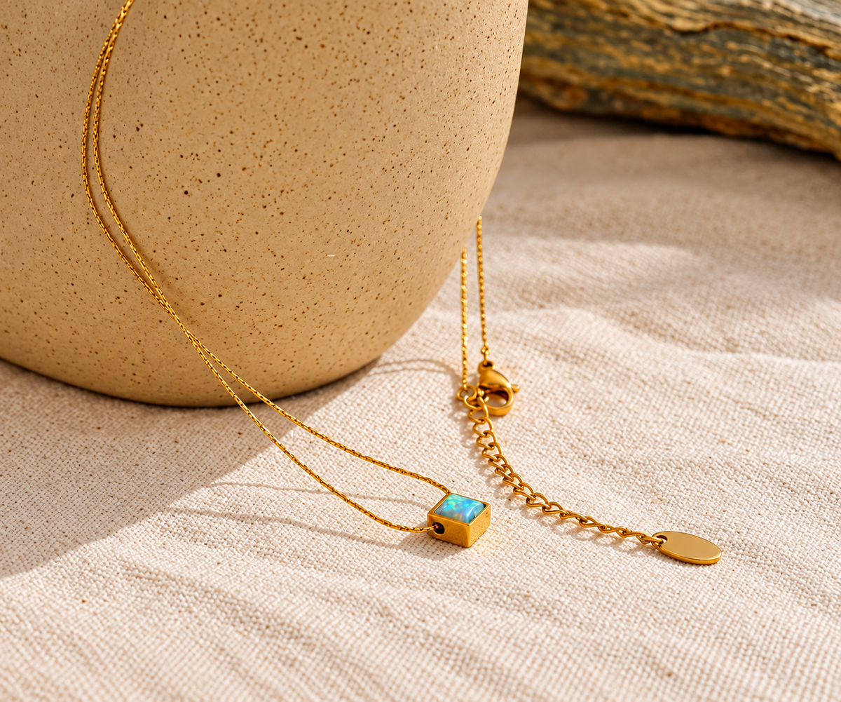 Pippa - Stone Necklace