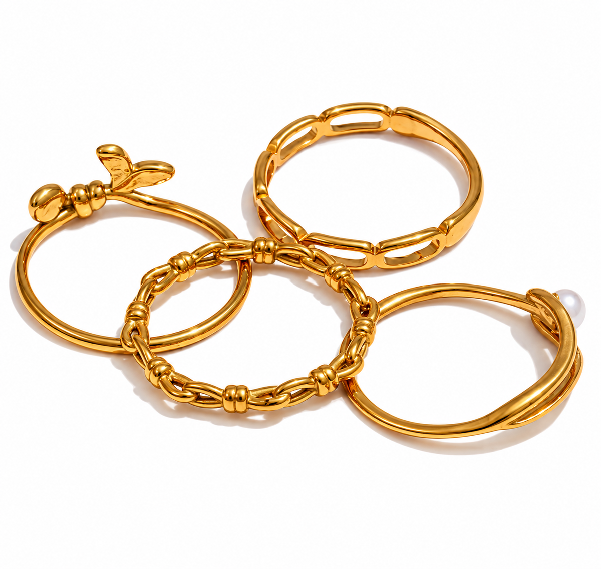 Jessa - Pearls Shell Ring