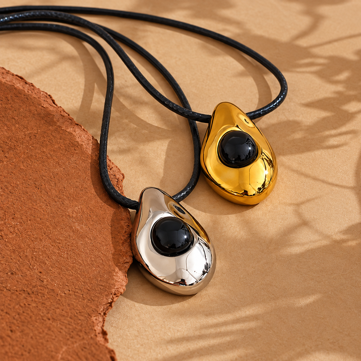 Nora - Stone Necklace