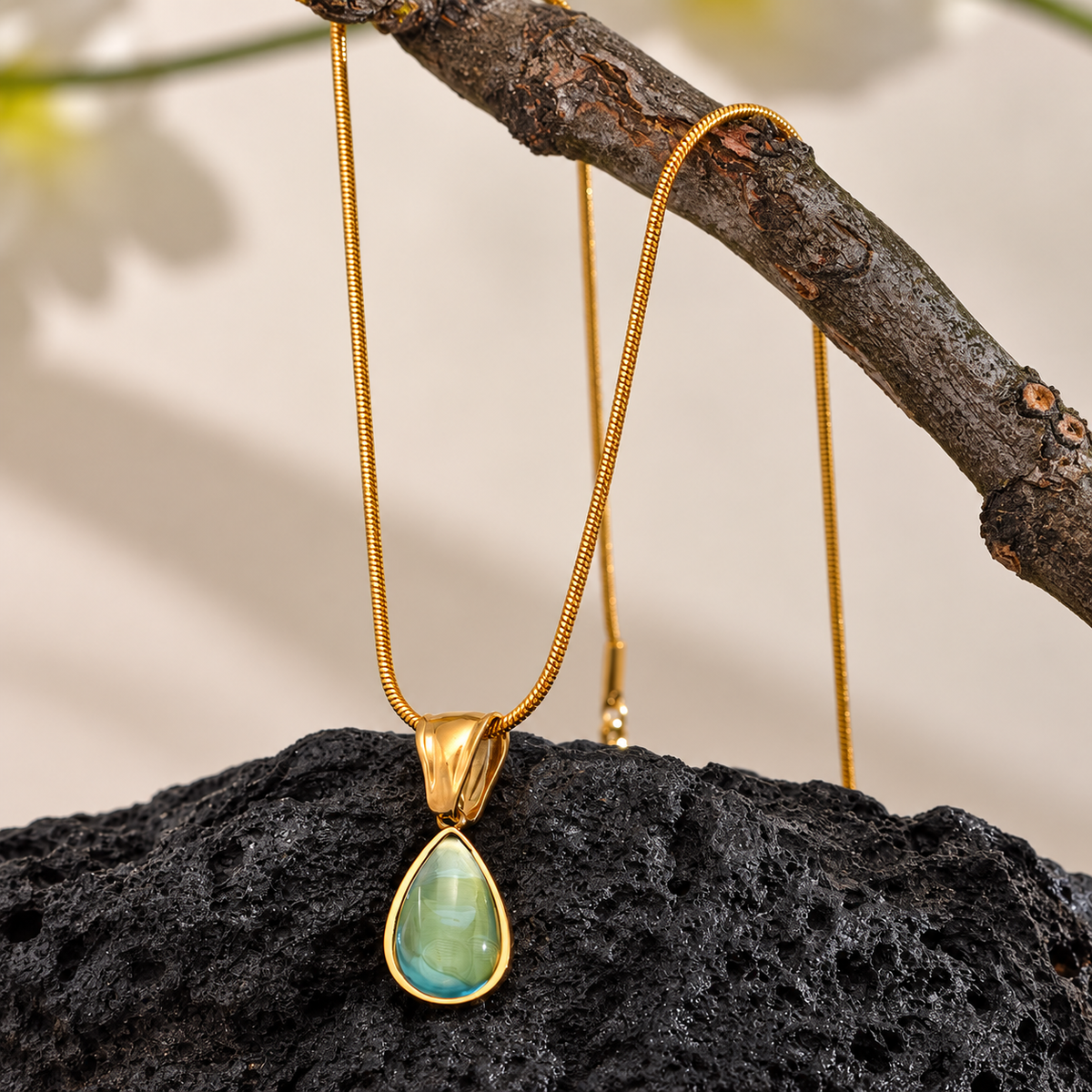 Opal - Zirconia Necklace