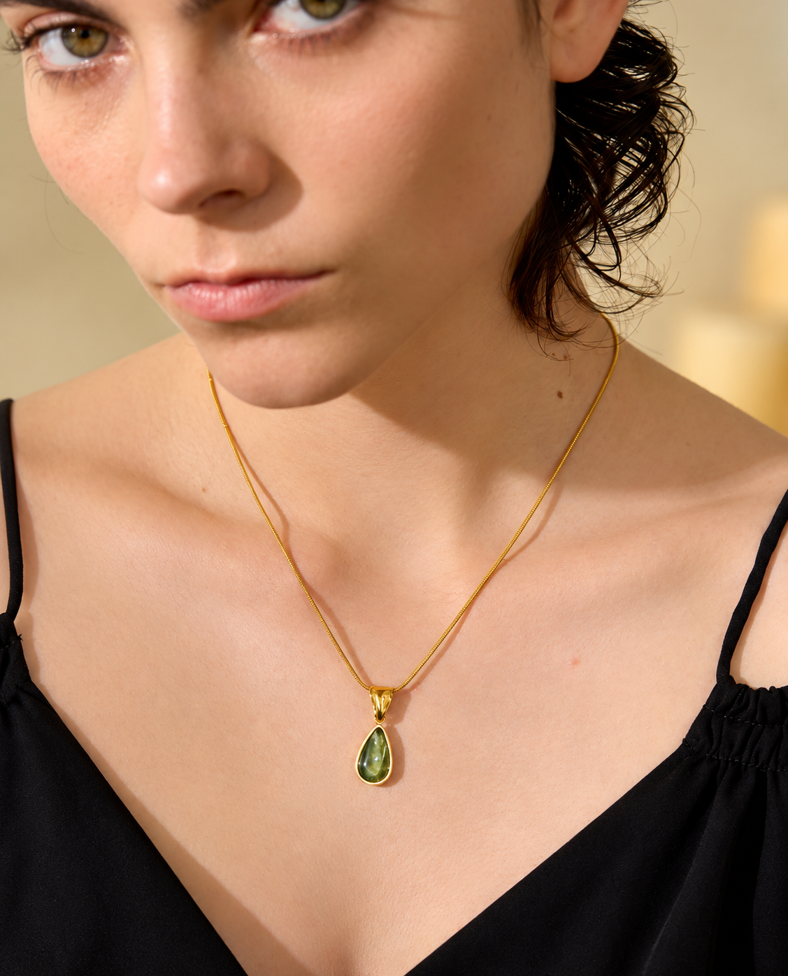 Opal - Zirconia Necklace